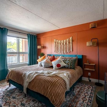 Pet Friendly Boho Condo With Pool--Fitness Center--Next To The Branson Landing--Close To Convention Center And Kanakuk Екстер'єр фото