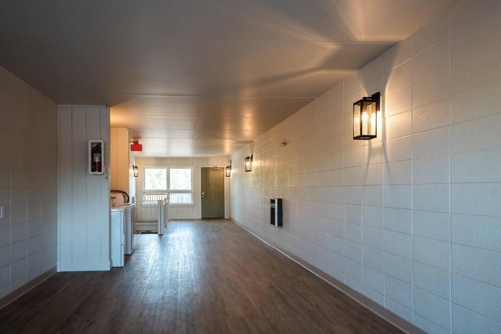 Pet Friendly Boho Condo With Pool--Fitness Center--Next To The Branson Landing--Close To Convention Center And Kanakuk Екстер'єр фото
