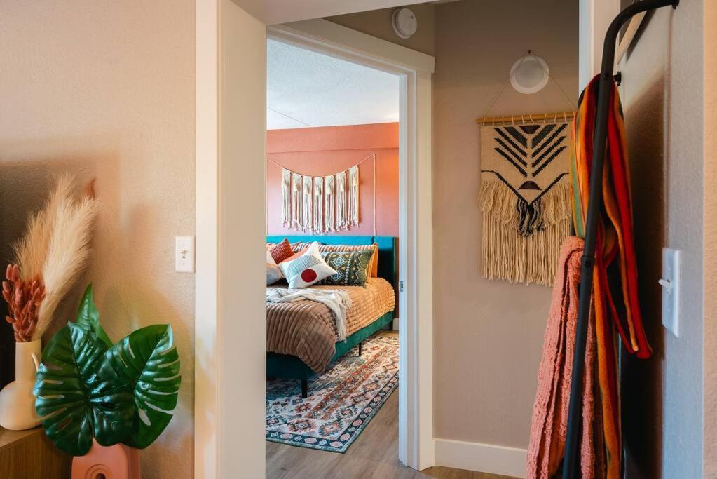 Pet Friendly Boho Condo With Pool--Fitness Center--Next To The Branson Landing--Close To Convention Center And Kanakuk Екстер'єр фото